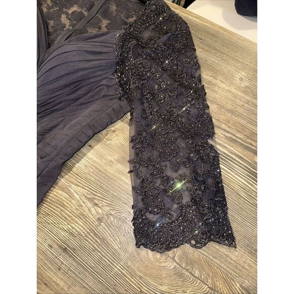 New LA FEMME Ruched Twist Column Gown In Gunmetal Size 16 Retail $438. 14 - Picture 10 of 16